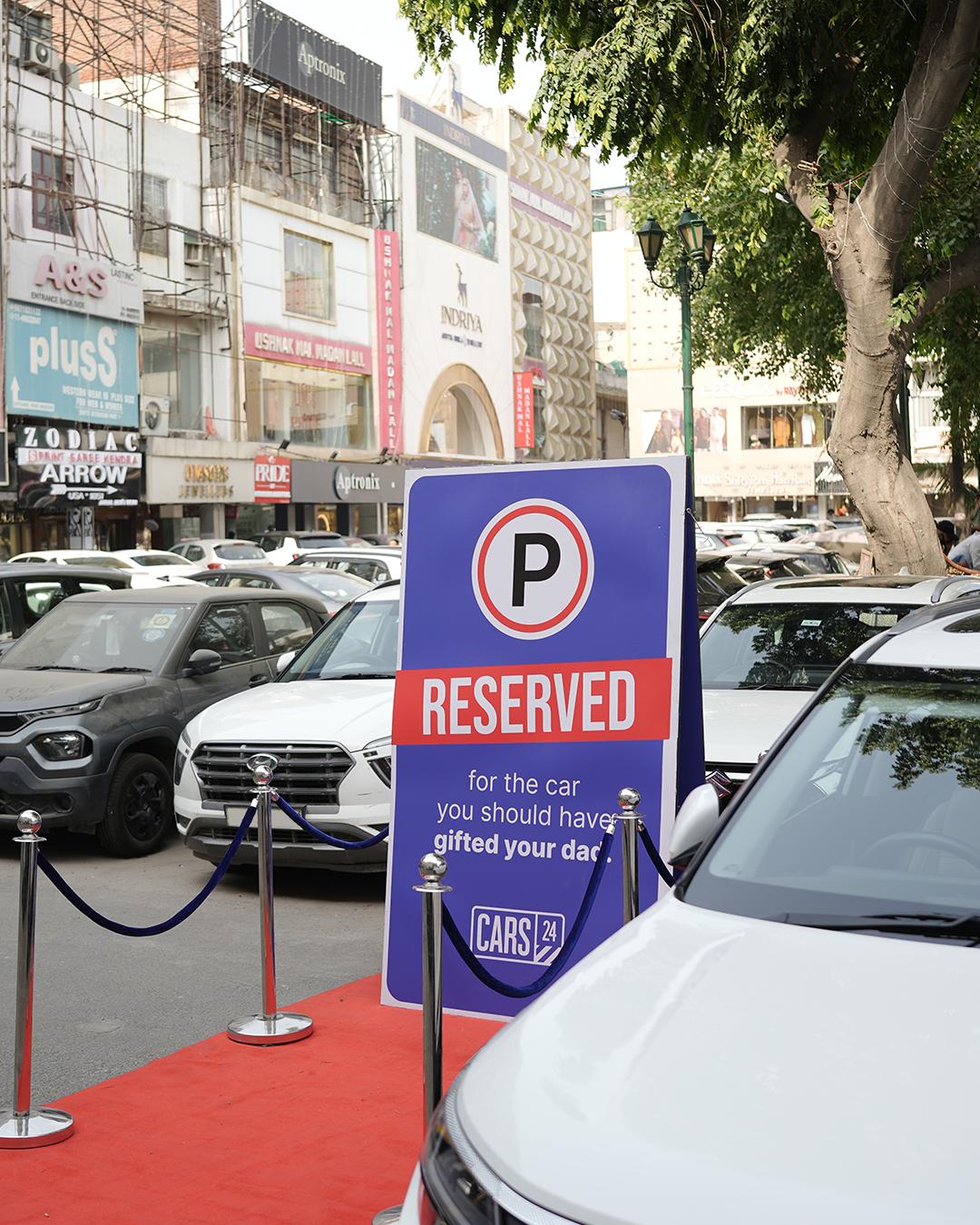 CARS24 wins the internet this Father’s Day by reserving parking spots for the car you should’ve gifted your dad