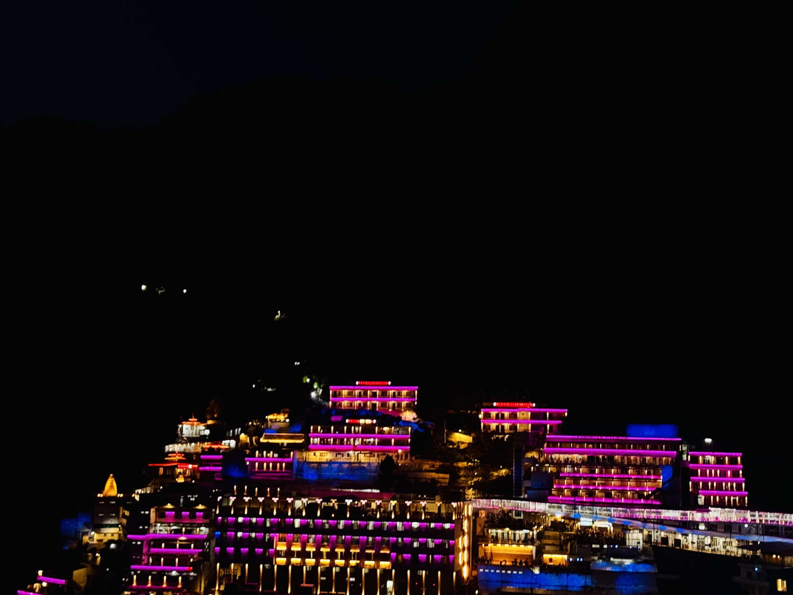 A Complete 1-Week Trip Itinerary in Katra: Vaishno Devi and Beyond