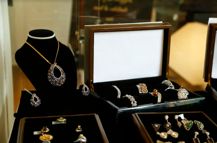 Exotic Gemstones and Diamond Jewellery