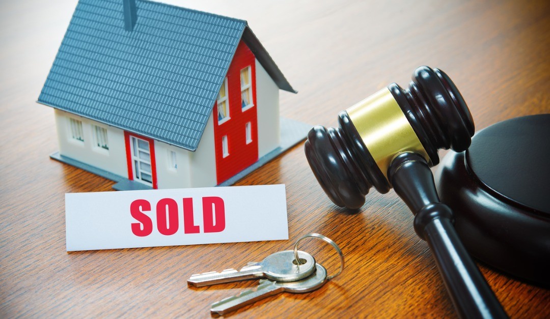 Do you want to invest in real estate? If so, buying properties at auction may be the way for your money.