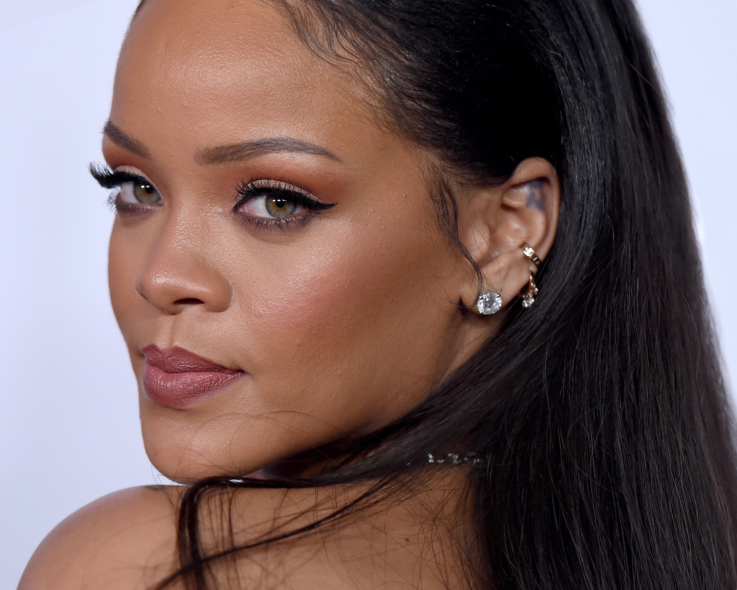 Different Types of Earrings - Rihanna Earring