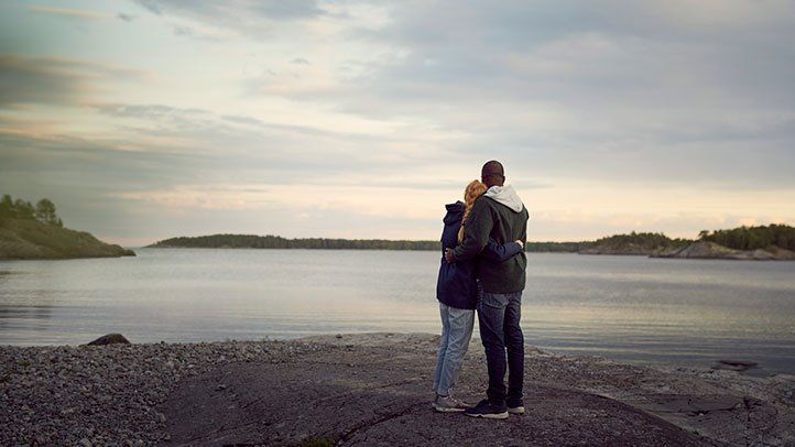 8 ways to regain love in a relationship