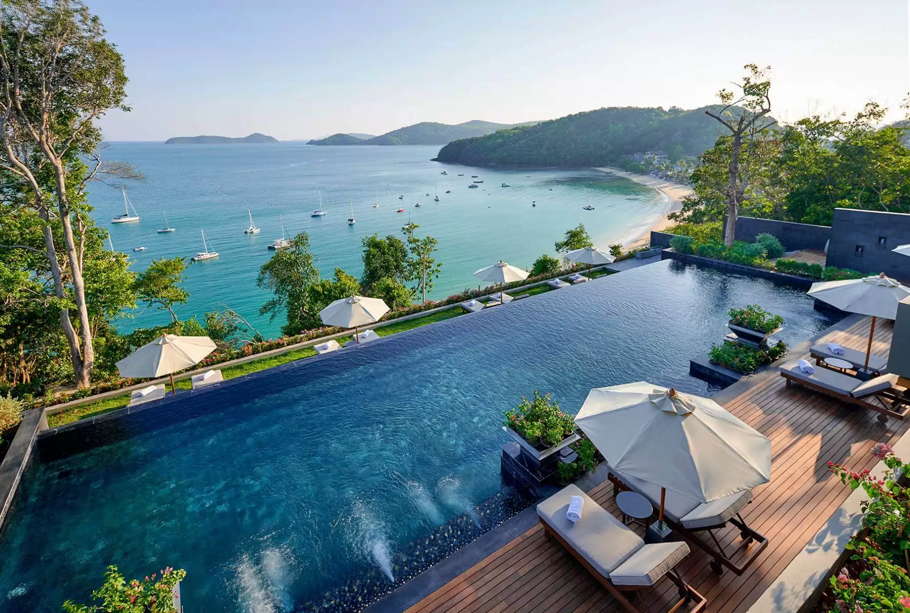 Phuket: Resort Town & Great Investment