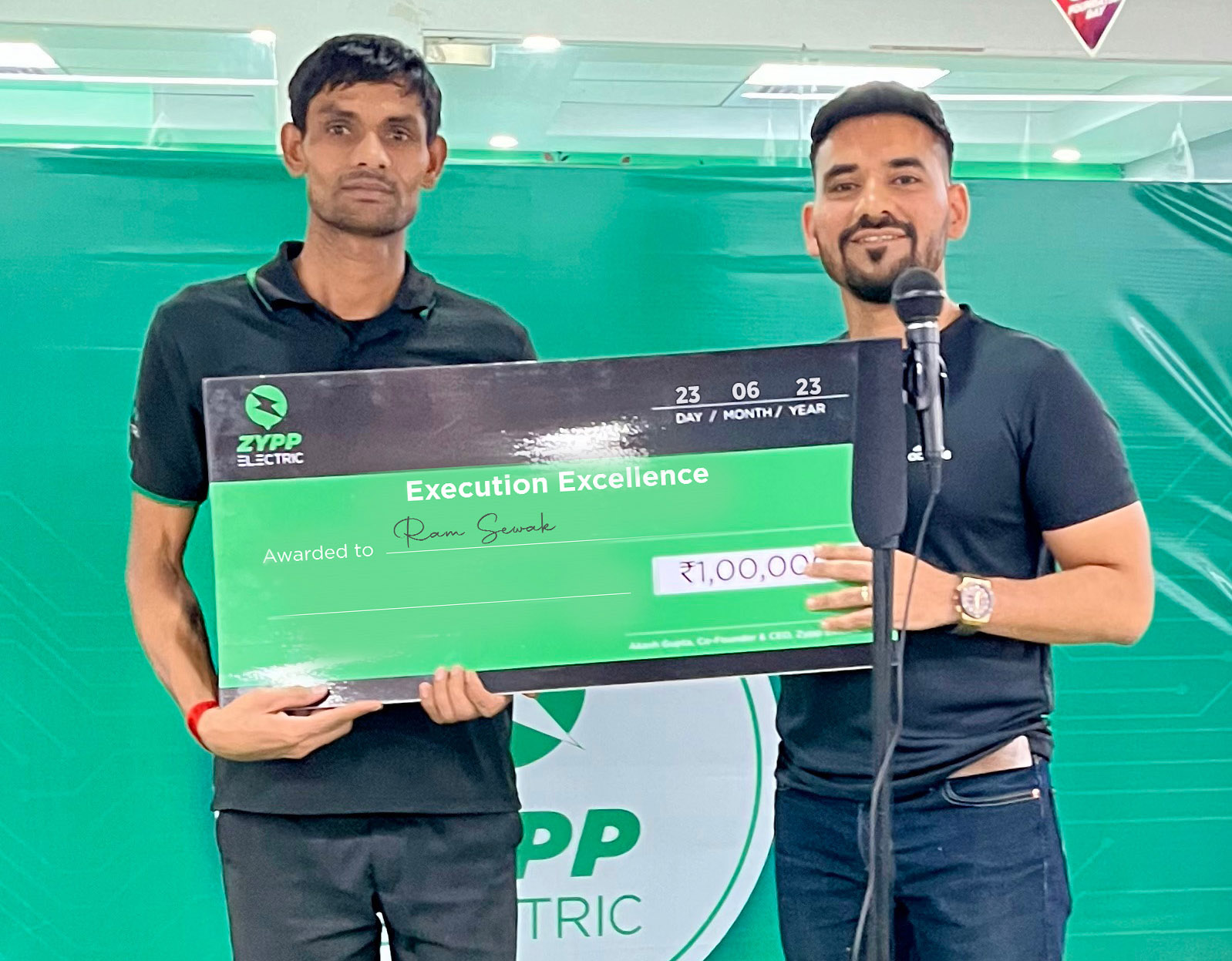 Zypp Electric empowers employees with INR 1.5 Cr ESOP buyback, a first in the EV industry