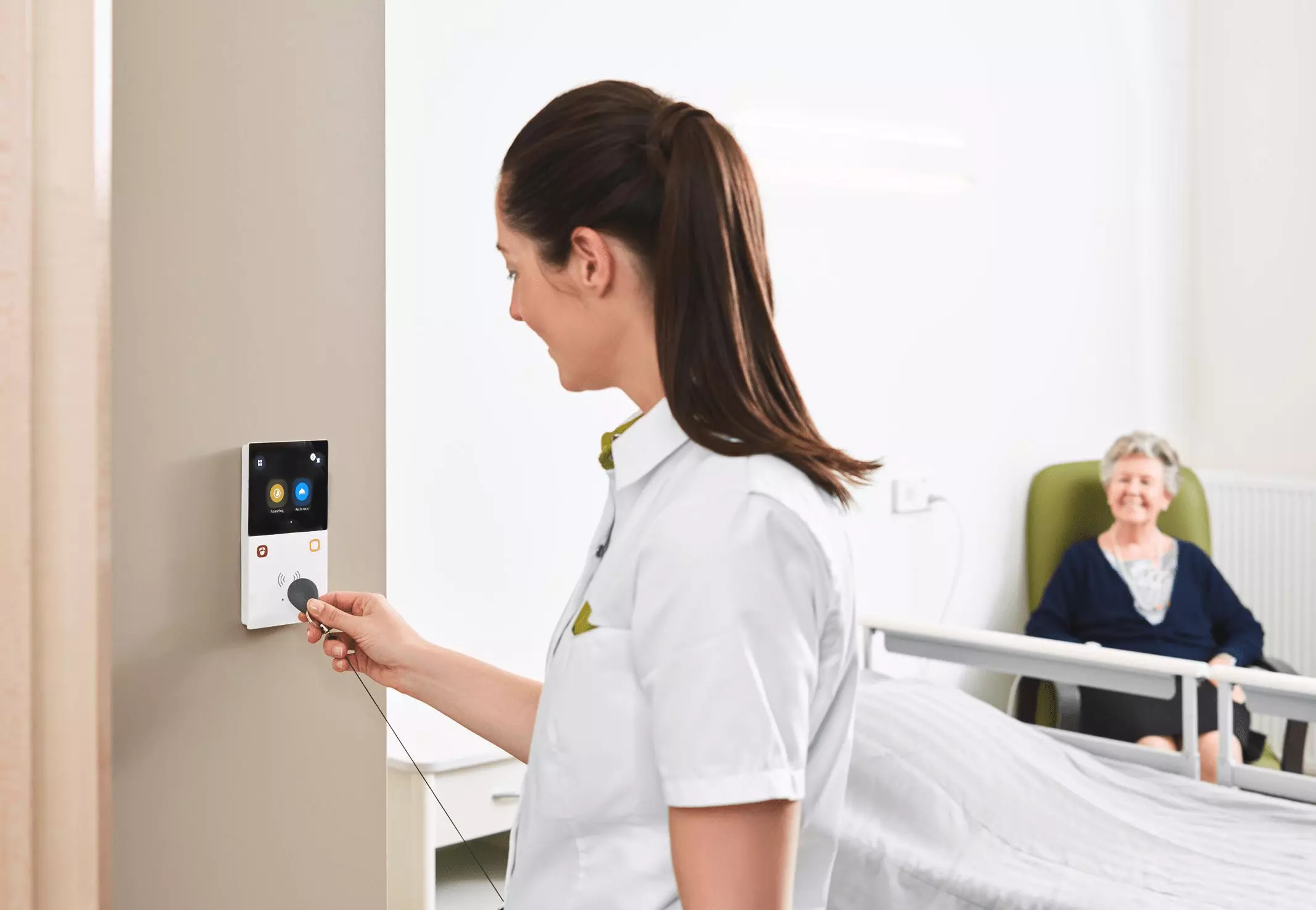 Managing Alarms of Nurse Call Systems for Faster Response to Patients