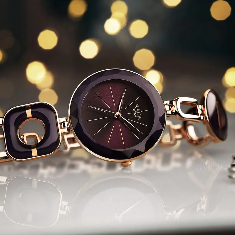 6 Must-Have Watches for Women in 2024