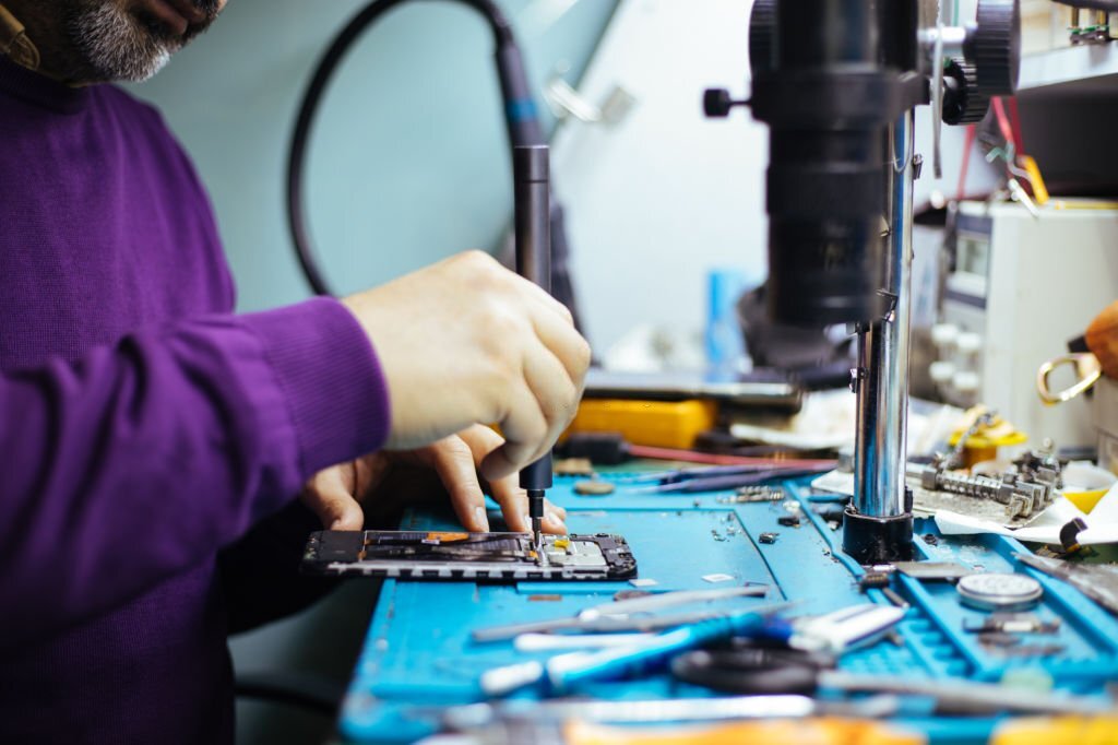 Expert Tips for Maintaining Your Phone After Repair