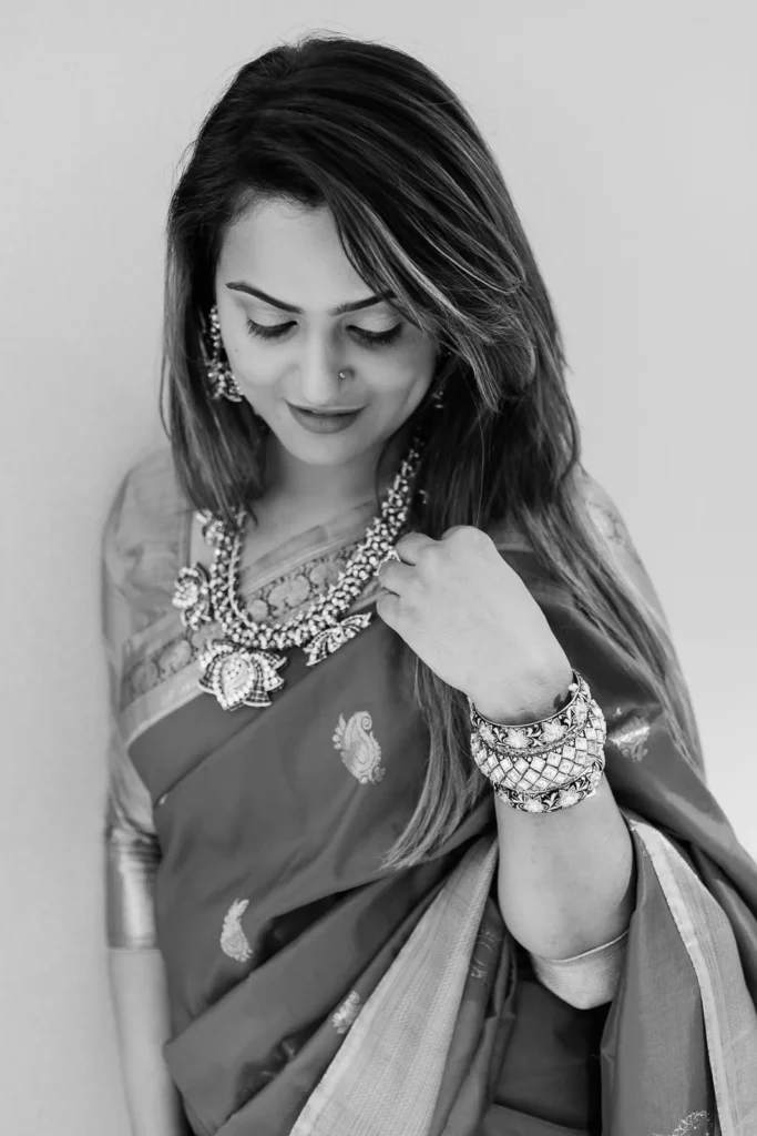Why Hand Painted Sarees Are Must Haves?