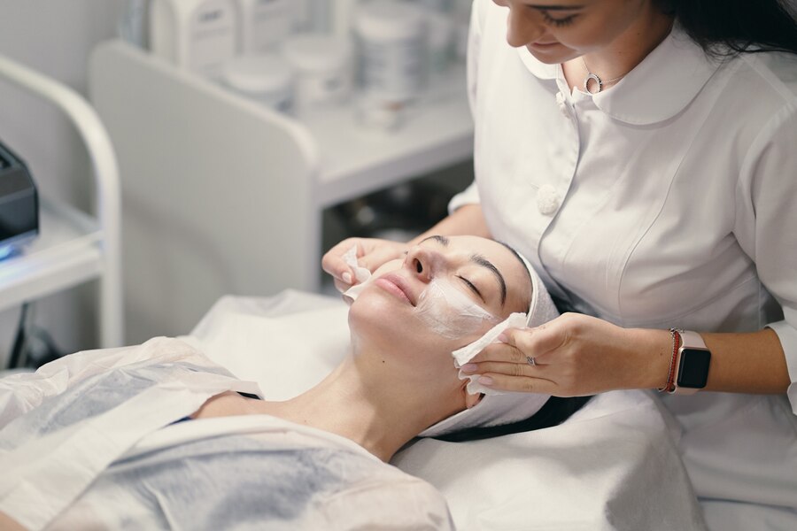 Top 10 Dermatologists in Kanpur