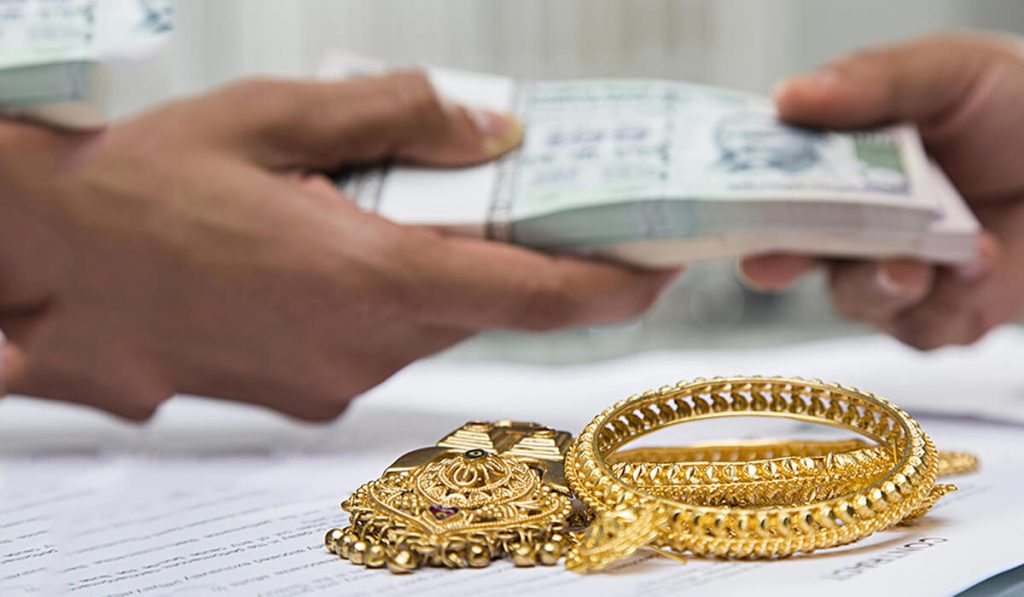 How to Turn Unused Assets Into Cash: From Old Electronics to Selling Gold Safely