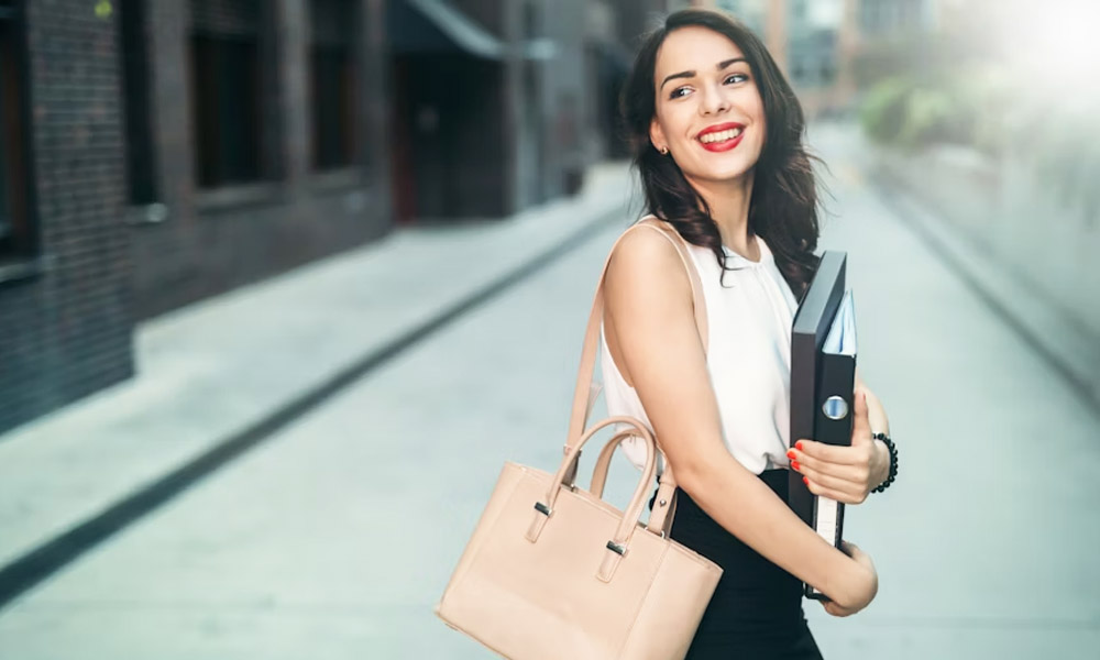 Shani Levni: A Voice of Art, Activism & Authentic Expression