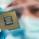 Is the Manifold Kept Hot in CVD Semiconductor Process?