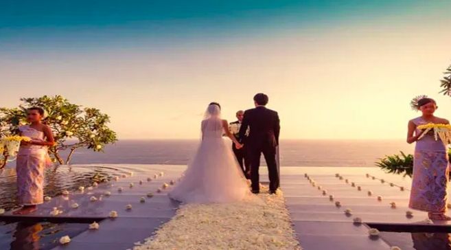 The Question Every Couple Forgets to Ask Before Booking a Honeymoon